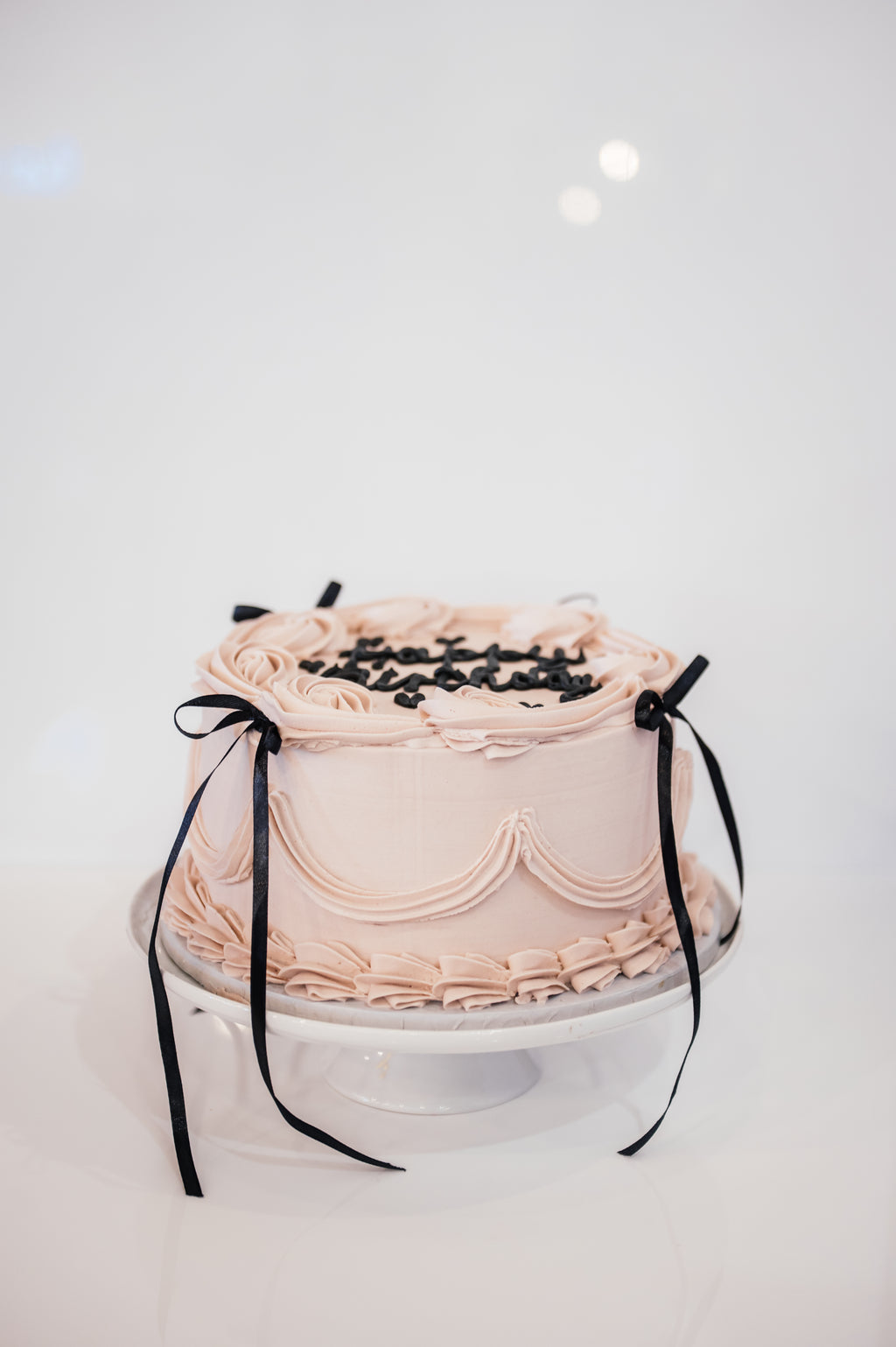 Pretty Bows Cake